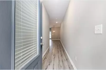 7662 Gray Pointe Drive, Lithonia, GA 30058 - Photo 7