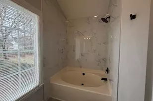 1005 Wenham Ln, Lawrenceville, GA 30044 - Photo 23