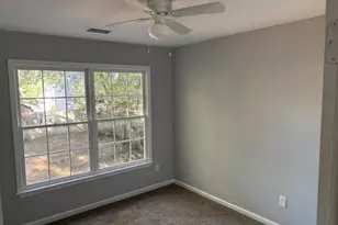 1005 Wenham Ln, Lawrenceville, GA 30044 - Photo 17