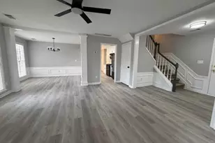 1005 Wenham Ln, Lawrenceville, GA 30044 - Photo 5