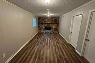 8303 Taylor Rd, Riverdale, GA 30274 - Photo 13