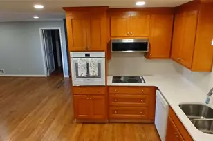 2744 Hunting Hill Ln, Decatur, GA 30033 - Photo 9