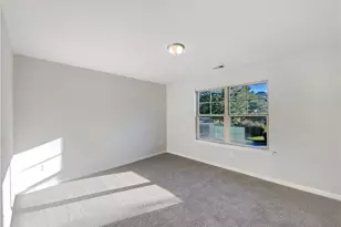 101 Lexington Pl Dr, Griffin, GA 30223 - Photo 5