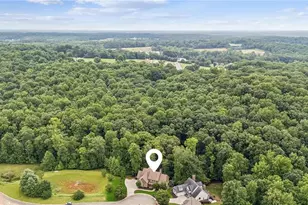 5717 Meadow View Dr, Jefferson, GA 30549 - Photo 7