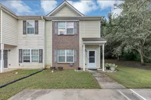 6888 Mountain Cir, Riverdale, GA 30274 - Photo 1