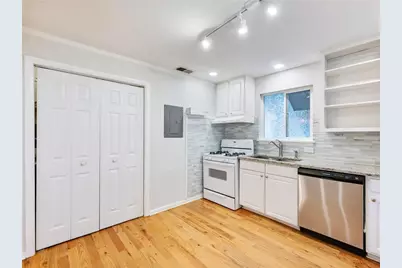 346 Carpenter Drive #72, Atlanta, GA 30328 - Photo 13