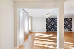 346 Carpenter Dr, Atlanta, GA 30328 - Photo 7