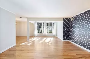 346 Carpenter Dr, Atlanta, GA 30328 - Photo 3