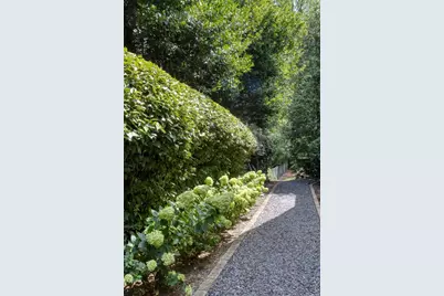 3741 Dumbarton Road NW, Atlanta, GA 30327 - Photo 41