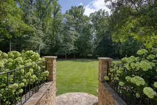 3741 Dumbarton Rd NW, Atlanta, GA 30327 - Photo 37