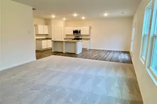 218 San Marino Wy NW, Cartersville, GA 30120 - Photo 5