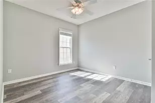 5960 Chimney Rock Dr, Hoschton, GA 30548 - Photo 9