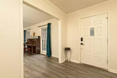 2431 Weatherford Court, Marietta, GA 30068 - Photo 7