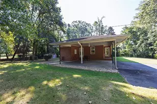 1589 Hammond Woods Cir SW, Marietta, GA 30008 - Photo 23