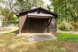 1589 Hammond Woods Cir SW, Marietta, GA 30008 - Photo 49