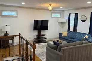 3746 Myrtle St, Atlanta, GA 30337 - Photo 7