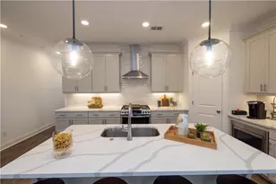 1005 Crown Oak St, Johns Creek, GA 30022 - Photo 11