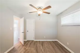 1393 Vesta Ave, Atlanta, GA 30344 - Photo 47