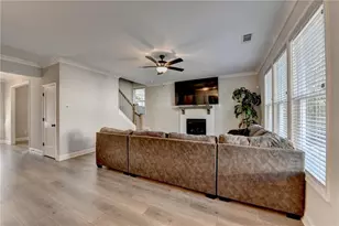 619 Garner St, Buford, GA 30518 - Photo 11