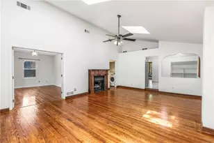 1070 Colquitt Ave NE, Atlanta, GA 30307 - Photo 15