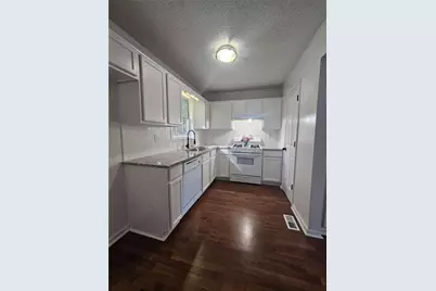 201 Ivy Brook Drive, Dallas, GA 30157 - Photo 3