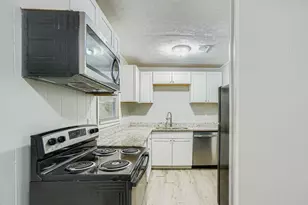 10133 Morris Dr SW, Covington, GA 30014 - Photo 11