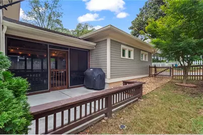 939 Cherokee Avenue SE, Atlanta, GA 30315 - Photo 3