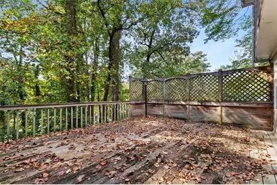 1731 E Bank Drive E, Marietta, GA 30068 - Photo 37