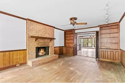 1731 E Bank Drive E, Marietta, GA 30068 - Photo 3