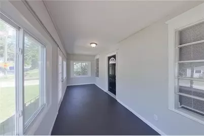 2200 Larchwood Road SW, Atlanta, GA 30310 - Photo 3