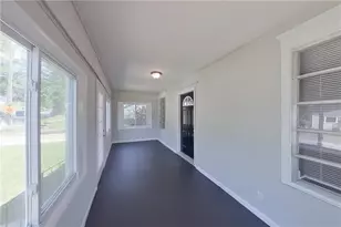 2200 Larchwood Rd SW, Atlanta, GA 30310 - Photo 3