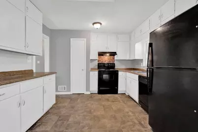 3929 Emerald Springs Court, Decatur, GA 30035 - Photo 13