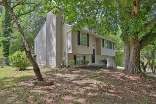 5295 Old Trail Cir, Stone Mountain, GA 30088 - Photo 3