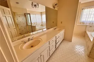 2028 Lakewood Circle, Grayson, GA 30017 - Photo 11