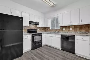 616 Country Ln Dr, Jonesboro, GA 30238 - Photo 11