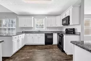 617 Creekstone Ct, Jonesboro, GA 30236 - Photo 9