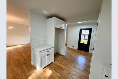 9148 Homewood Drive, Riverdale, GA 30274 - Photo 5