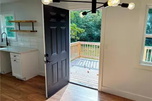 9148 Homewood Dr, Riverdale, GA 30274 - Photo 7