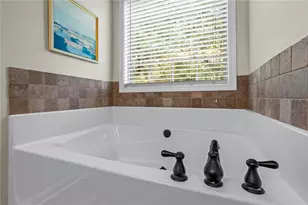 906 Maple Creek Ct, Loganville, GA 30052 - Photo 21