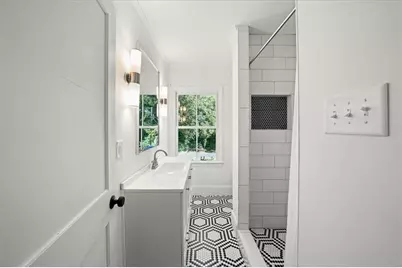 1005 Northrope Drive NE, Atlanta, GA 30324 - Photo 9