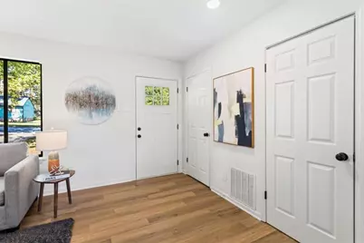 489 Village Run, Lawrenceville, GA 30046 - Photo 5