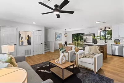 489 Village Run, Lawrenceville, GA 30046 - Photo 9