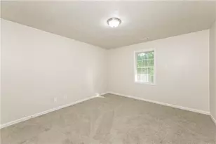 194 Graham St, Winder, GA 30680 - Photo 7