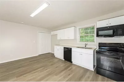 194 Graham Street, Winder, GA 30680 - Photo 5