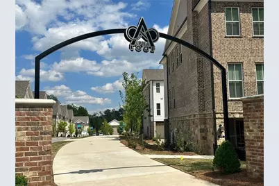 529 Clover Lane, Alpharetta, GA 30009 - Photo 13