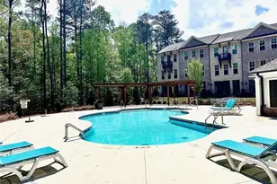 529 Clover Ln, Alpharetta, GA 30009 - Photo 1