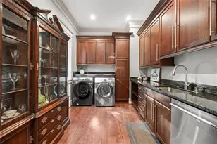 1271 Roxboro Dr NE, Atlanta, GA 30324 - Photo 35