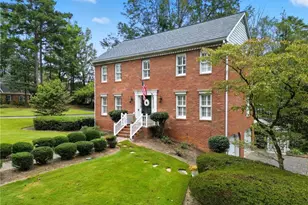 1502 Wood Thrush Way, Marietta, GA 30062 - Photo 3