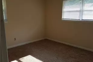 716 W Spring Dr, Douglasville, GA 30134 - Photo 9