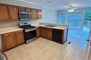 447 Guilford Cir, Marietta, GA 30068 - Photo 9